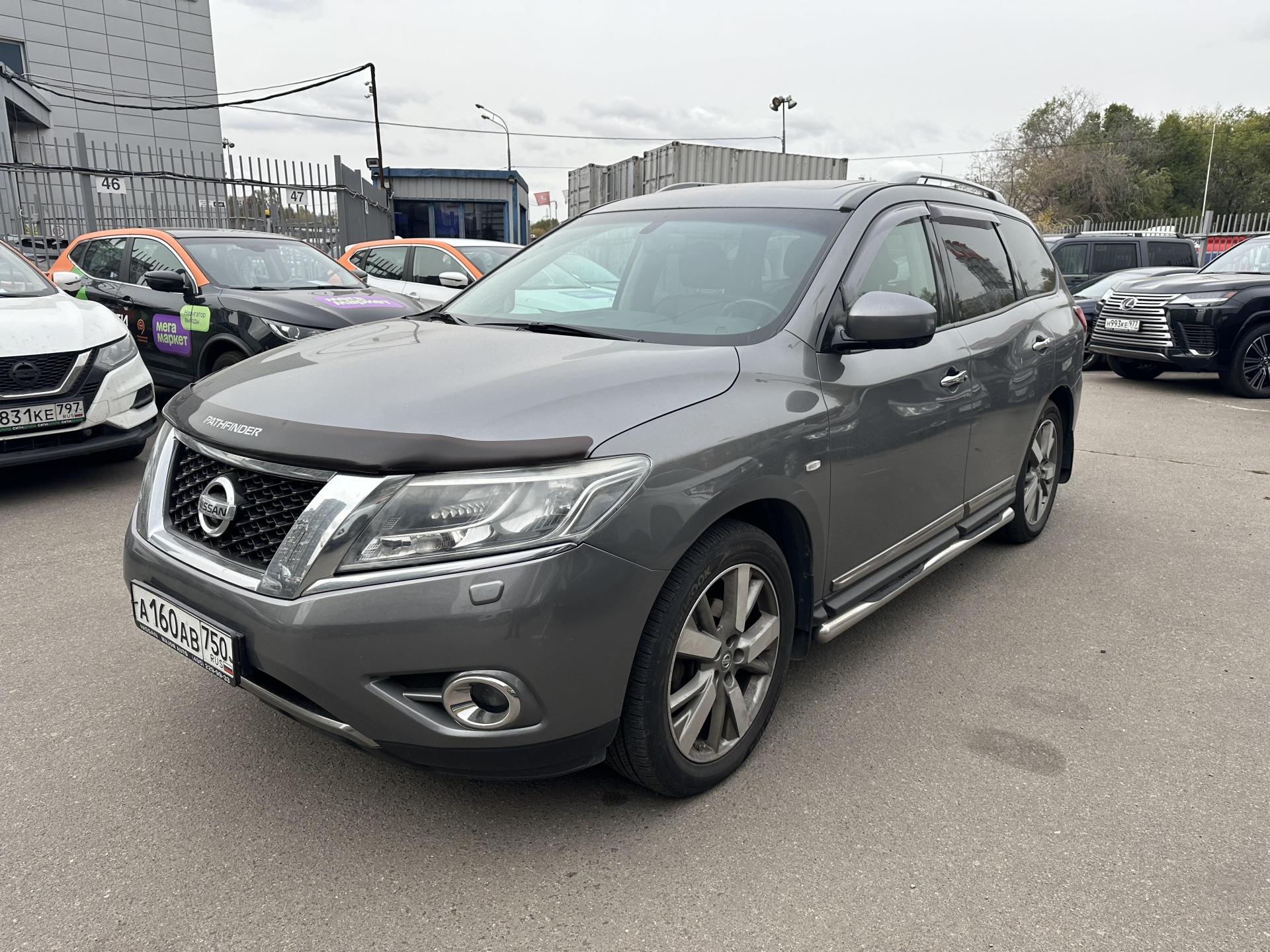 Nissan Pathfinder, IV