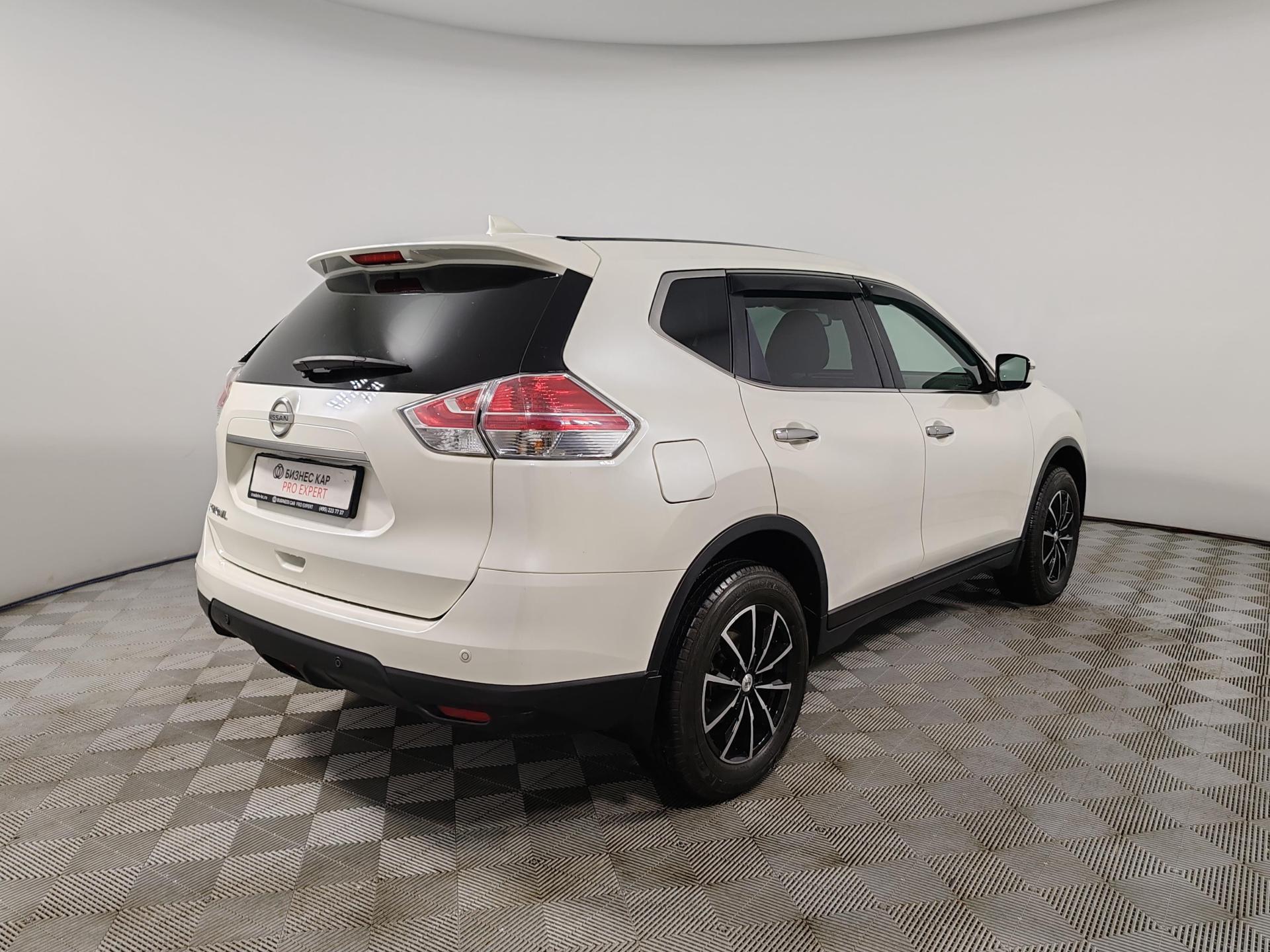 Nissan X-Trail, III