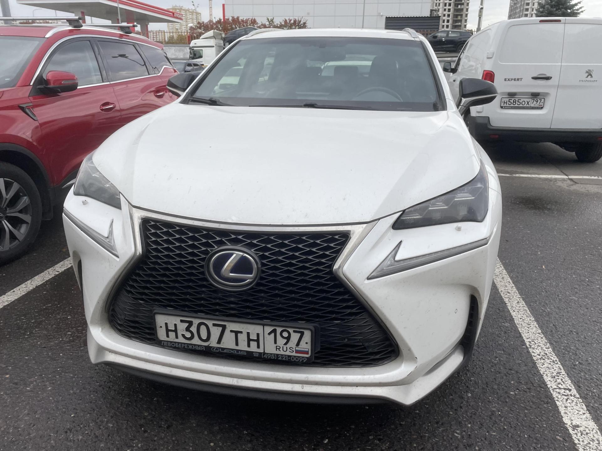 Lexus NX, I