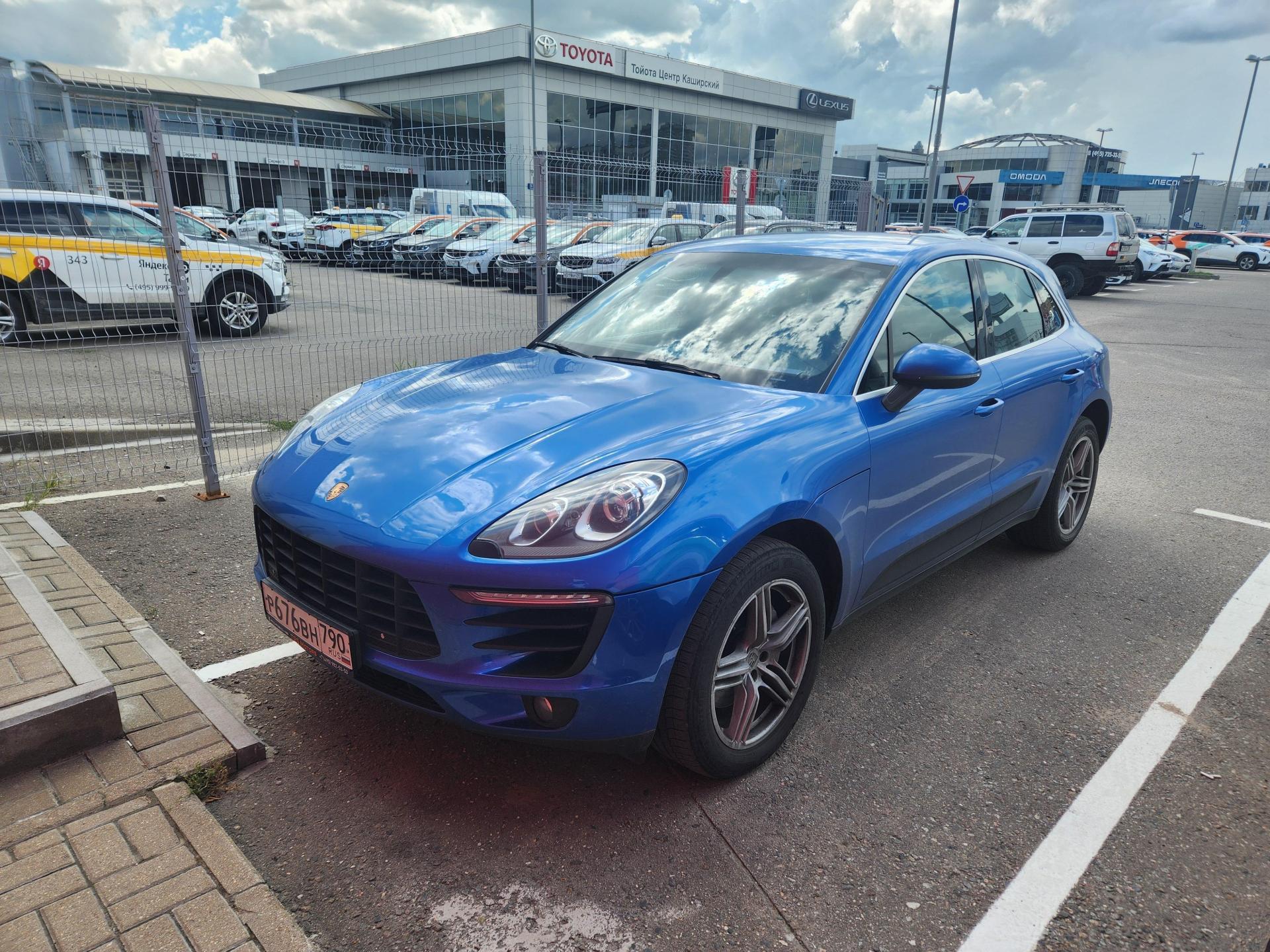 Porsche Macan, I