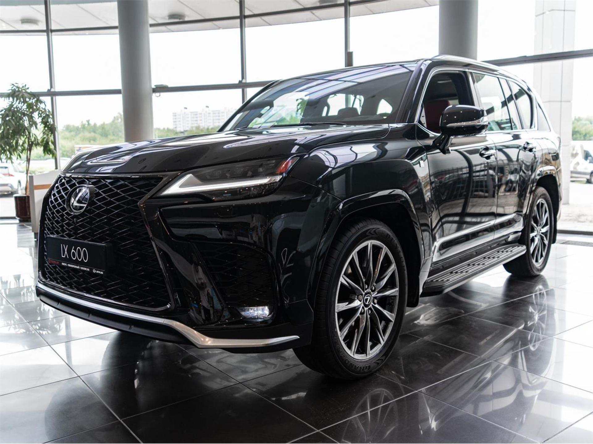 Lexus LX, IV